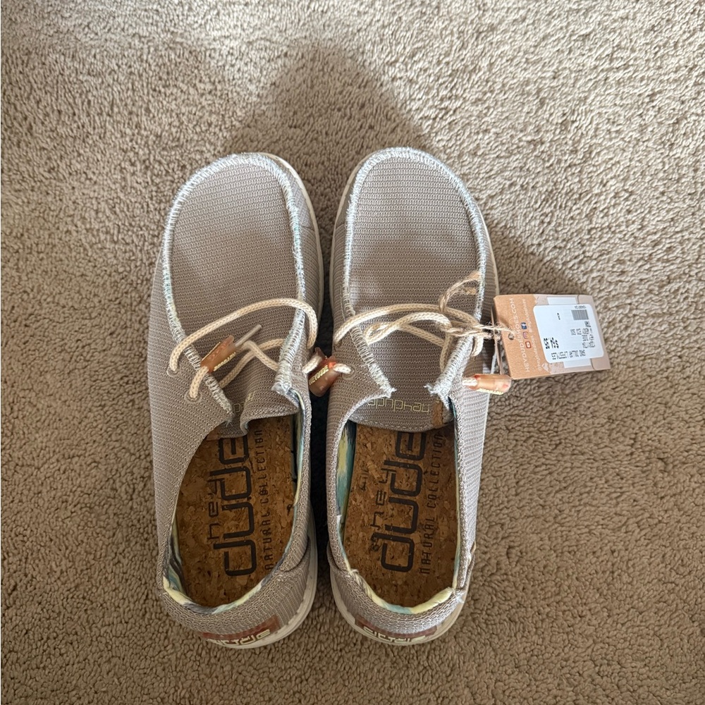 Women’s Tan Hey Dudes